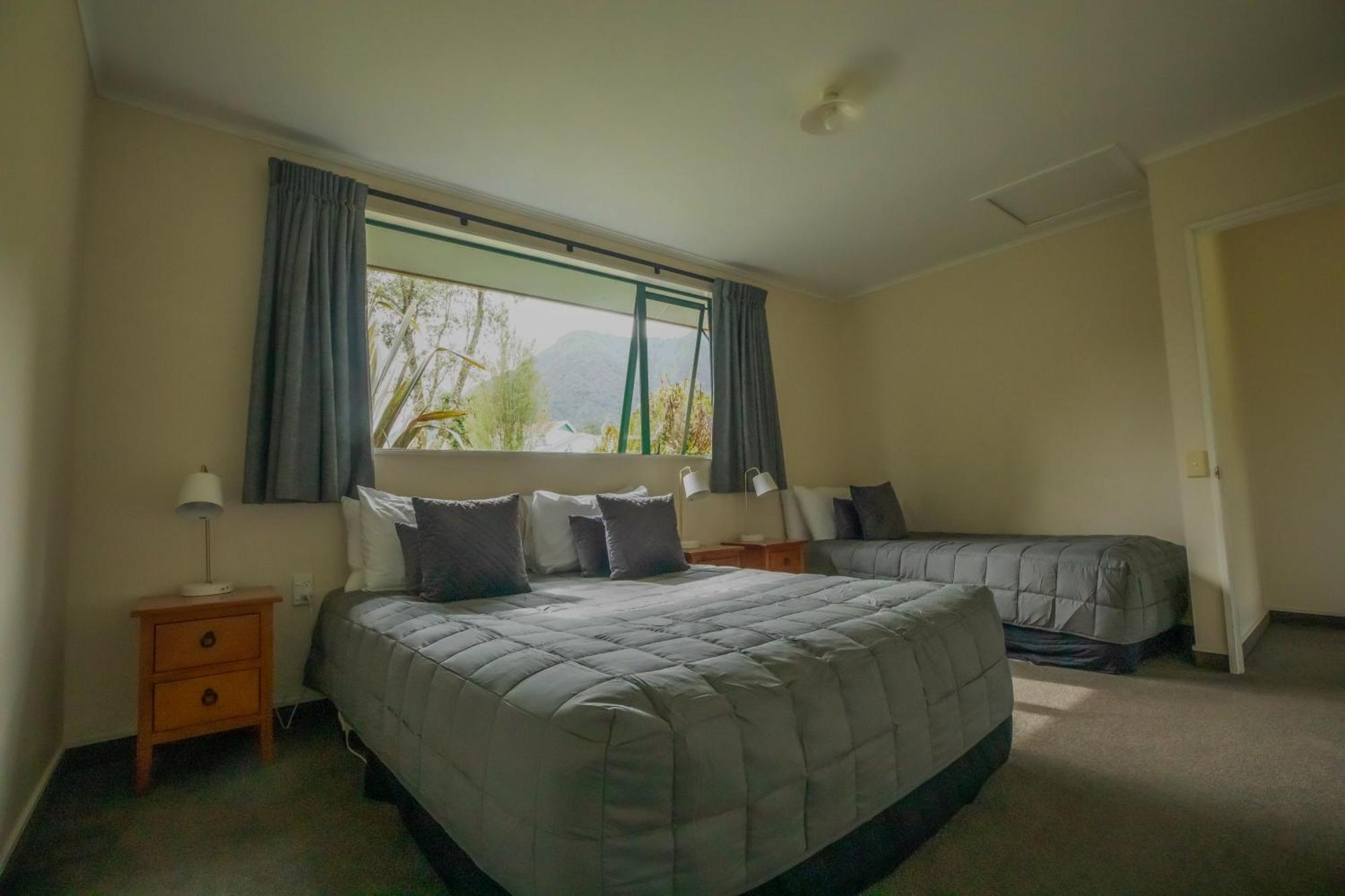 Rainforest Motel Fox Glacier Esterno foto